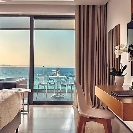 Lesante Blu - The Leading Of The World 5*